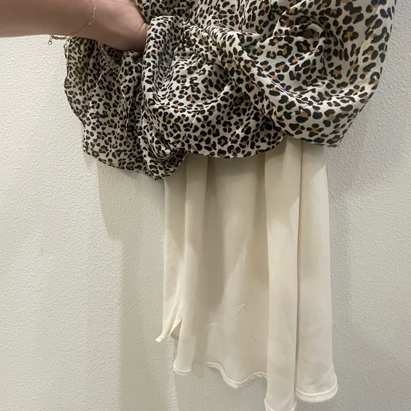 TALBOTS LEOPARD FLUTTER SLEEVE A-LINE DRESS - Picture 8 of 9